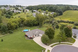 W2366 Mcaleavey Ct, Ashippun, WI 53066 - Photo 47