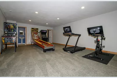 W2366  McAleavey Ct, Ashippun, WI 53066 - Photo 37
