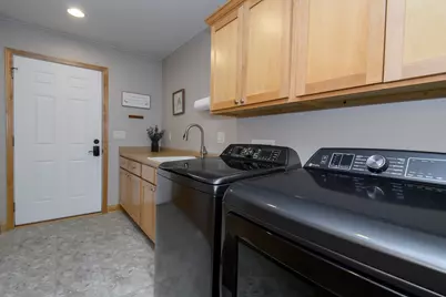 W2366  McAleavey Ct, Ashippun, WI 53066 - Photo 27