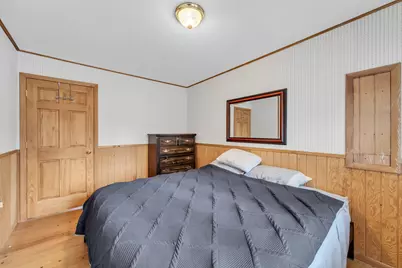 4226  Maple Dr, Delavan, WI 53115 - Photo 9