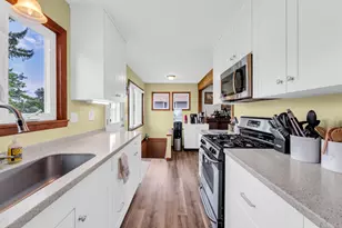 4226 Maple Dr, Delavan, WI 53115 - Photo 17