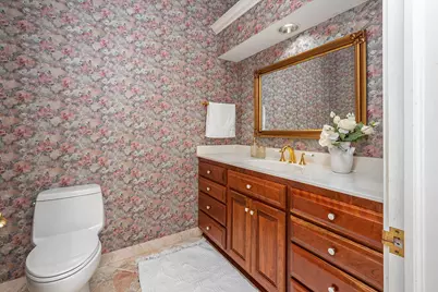14425  Westover Rd, Elm Grove, WI 53122 - Photo 29