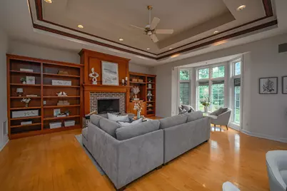 14425  Westover Rd, Elm Grove, WI 53122 - Photo 31