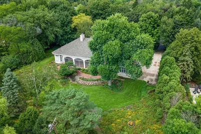 14425  Westover Rd, Elm Grove, WI 53122 - Photo 5