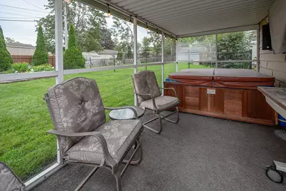 7726 N 49th St, Brown Deer, WI 53223 - Photo 21