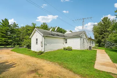 N1510  Six Corners Rd, Walworth, WI 53184 - Photo 35