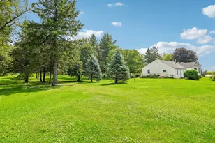 N1510 Six Corners Rd, Walworth, WI 53184 - Photo 27