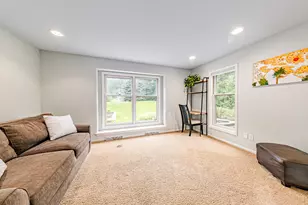 20735 Bartlett Dr, Brookfield, WI 53045 - Photo 19