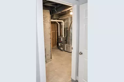 2538 N Hubbard St, Milwaukee, WI 53212 - Photo 23