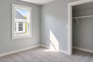 2538 N Hubbard St, Milwaukee, WI 53212 - Photo 11