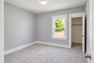 2538 N Hubbard St, Milwaukee, WI 53212 - Photo 7