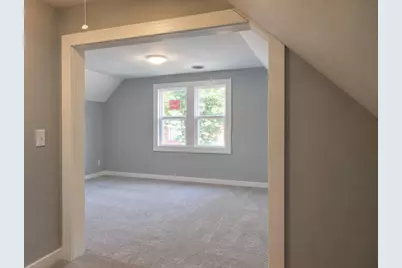 2538 N Hubbard St, Milwaukee, WI 53212 - Photo 15