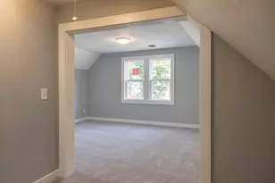 2538 N Hubbard St, Milwaukee, WI 53212 - Photo 15