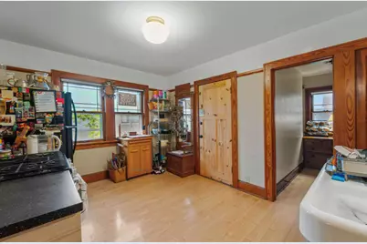 2718 S Lenox St #2720, Milwaukee, WI 53207 - Photo 7