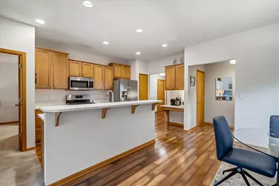 288  Wildflower Cir, Port Washington, WI 53074 - Photo 7