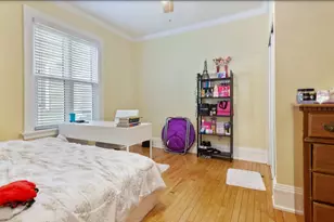 1916 E Webster Pl, Milwaukee, WI 53211 - Photo 23