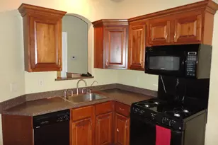 1916 E Webster Pl, Milwaukee, WI 53211 - Photo 19