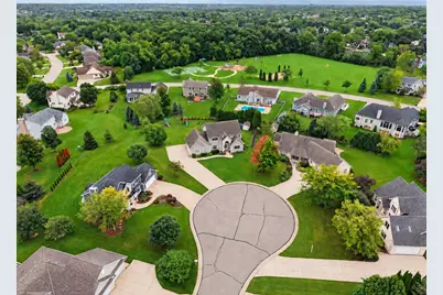 13320 W Crestwood Ct, New Berlin, WI 53151 - Photo 33