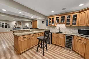 13320 W Crestwood Ct, New Berlin, WI 53151 - Photo 25