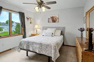 13320 W Crestwood Ct, New Berlin, WI 53151 - Photo 19