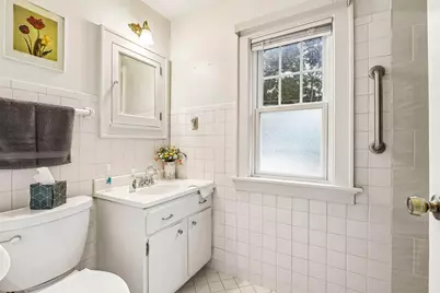 5945 N Shoreland Ave, Whitefish Bay, WI 53217 - Photo 15