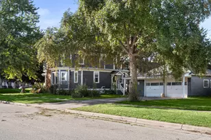 105 Van Ness St, West Salem, WI 54669 - Photo 27