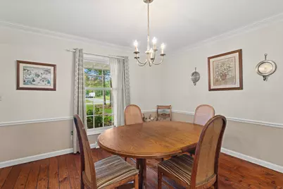 18045  Lamplighter Ln, Brookfield, WI 53045 - Photo 11