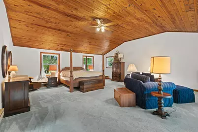 18045  Lamplighter Ln, Brookfield, WI 53045 - Photo 27