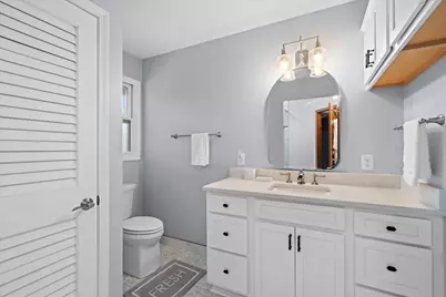 18045  Lamplighter Ln, Brookfield, WI 53045 - Photo 35