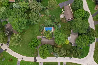 18045  Lamplighter Ln, Brookfield, WI 53045 - Photo 55