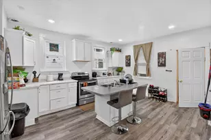 2633 S 3rd St, Milwaukee, WI 53207 - Photo 7