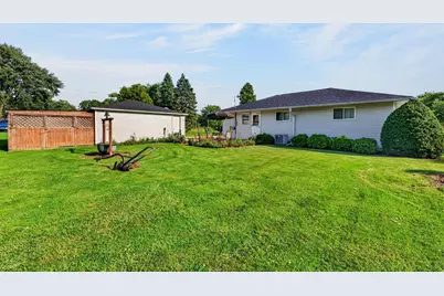 3508 E Oakwood Rd, Oak Creek, WI 53154 - Photo 33