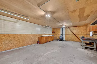 3508 E Oakwood Rd, Oak Creek, WI 53154 - Photo 37