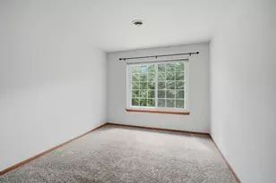 18755 Brookfield Lake Dr, Brookfield, WI 53045 - Photo 15