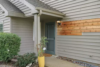 18755  Brookfield Lake Dr #15, Brookfield, WI 53045 - Photo 23