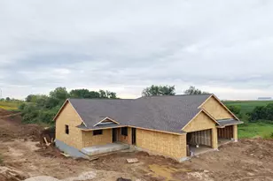 1217 16th Fairway Dr, Viroqua, WI 54665 - Photo 3