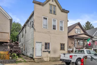 2421 S 5th Pl, Milwaukee, WI 53207 - Photo 1