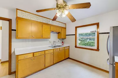 3832 S Herman St, Milwaukee, WI 53207 - Photo 17