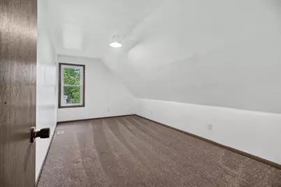 1003 S 31st St, Milwaukee, WI 53215 - Photo 17