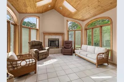 3505  Edgewood Rd, Manitowoc, WI 54220 - Photo 35