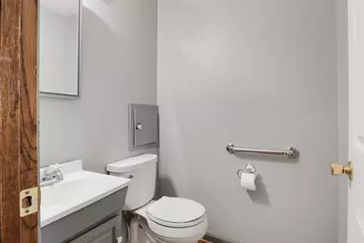 4108 W Glenwood Dr, Franklin, WI 53132 - Photo 15
