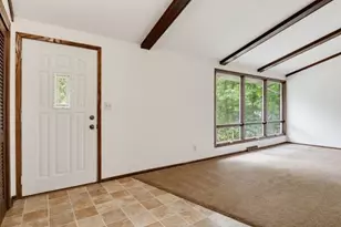 4108 W Glenwood Dr, Franklin, WI 53132 - Photo 3