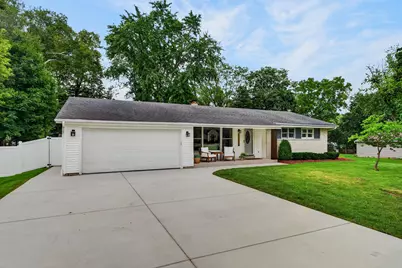 11500 N Buntrock Ave, Mequon, WI 53092 - Photo 41