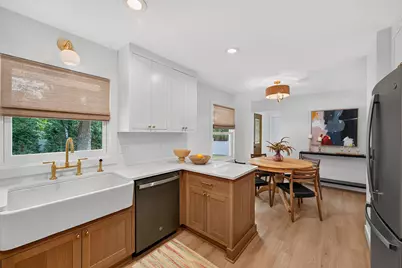 11500 N Buntrock Ave, Mequon, WI 53092 - Photo 9