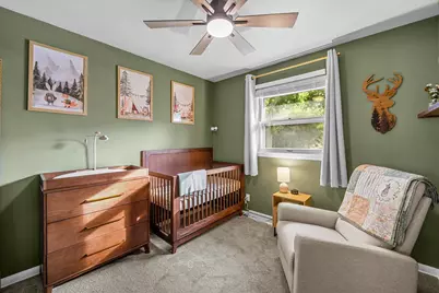 2006 N 107th St, Wauwatosa, WI 53226 - Photo 11
