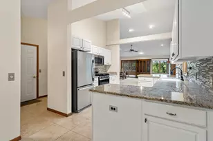 426 Country Club Dr, Lake Geneva, WI 53147 - Photo 19