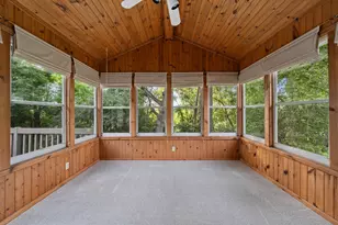 426 Country Club Dr, Lake Geneva, WI 53147 - Photo 7