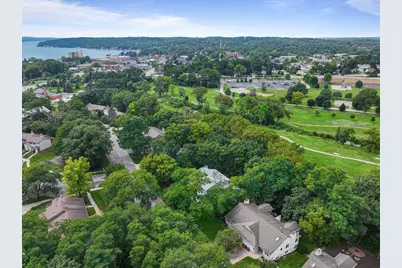 426  Country Club Dr, Lake Geneva, WI 53147 - Photo 33