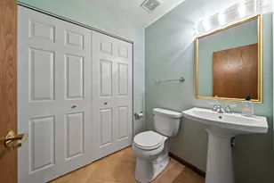 426 Country Club Dr, Lake Geneva, WI 53147 - Photo 71