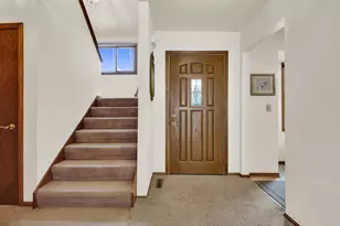 6497 Sky Ct, West Bend, WI 53095 - Photo 5